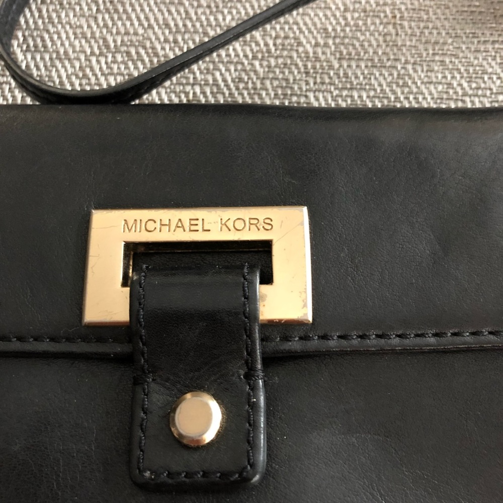 Michael Kors Crossbody wallet - Picture 3 of 3